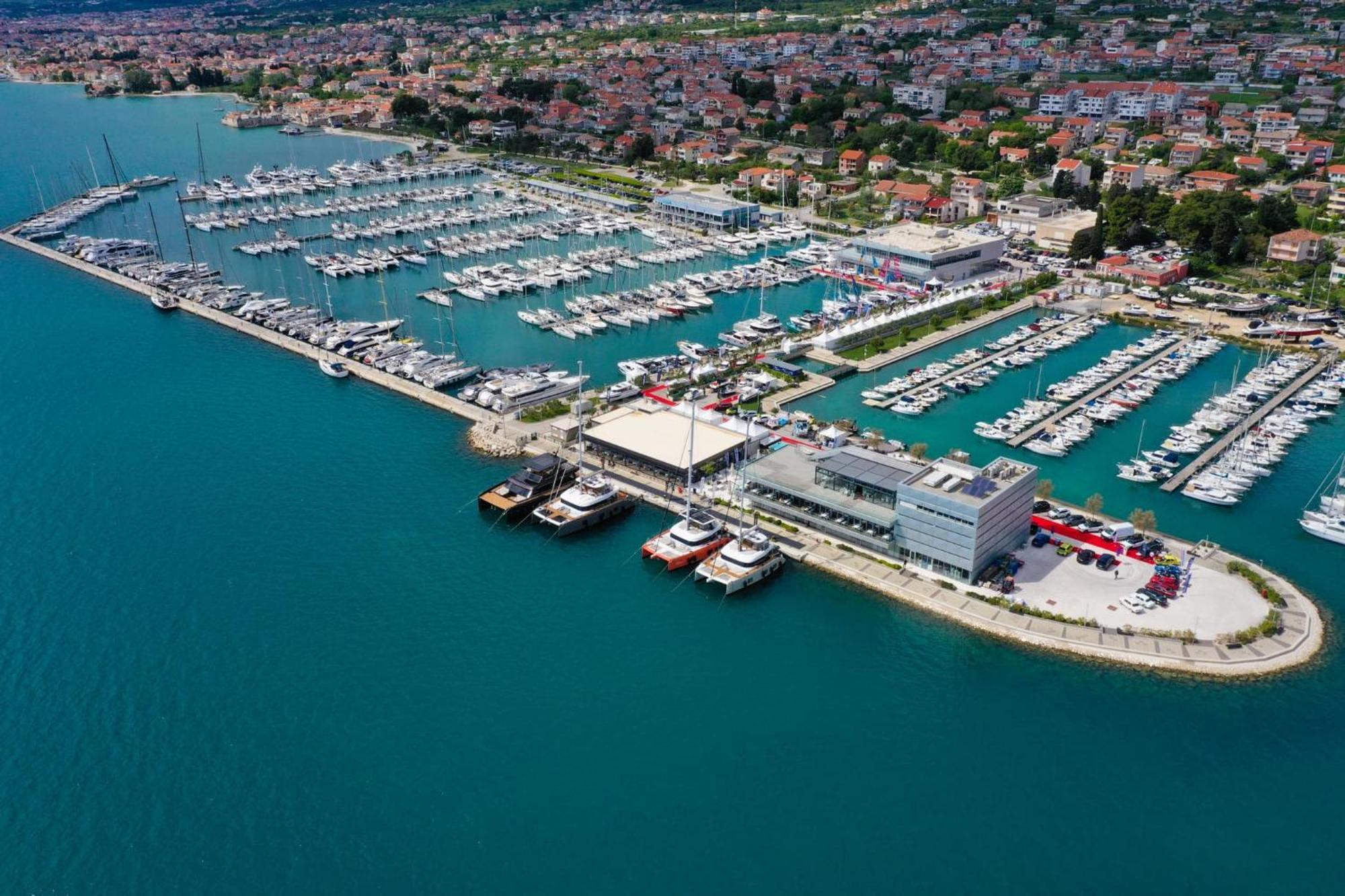 Navi Apartment Kastela Luaran gambar