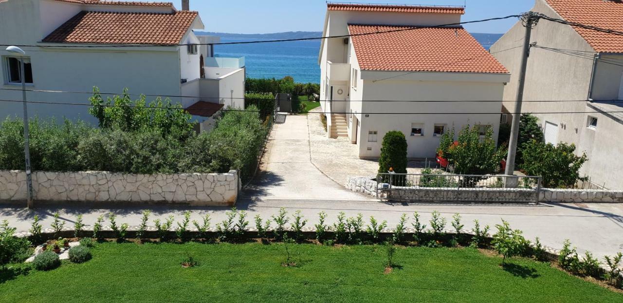 Navi Apartment Kastela Luaran gambar