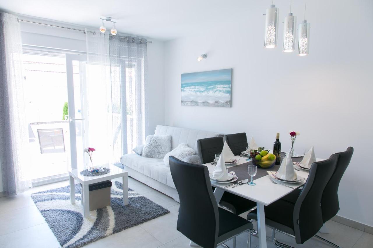 Navi Apartment Kastela Luaran gambar
