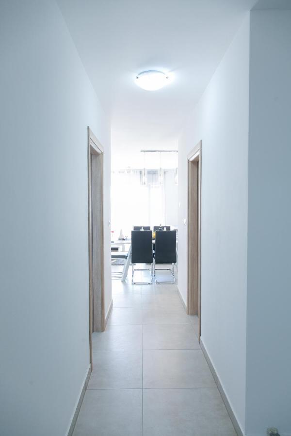 Navi Apartment Kastela Luaran gambar
