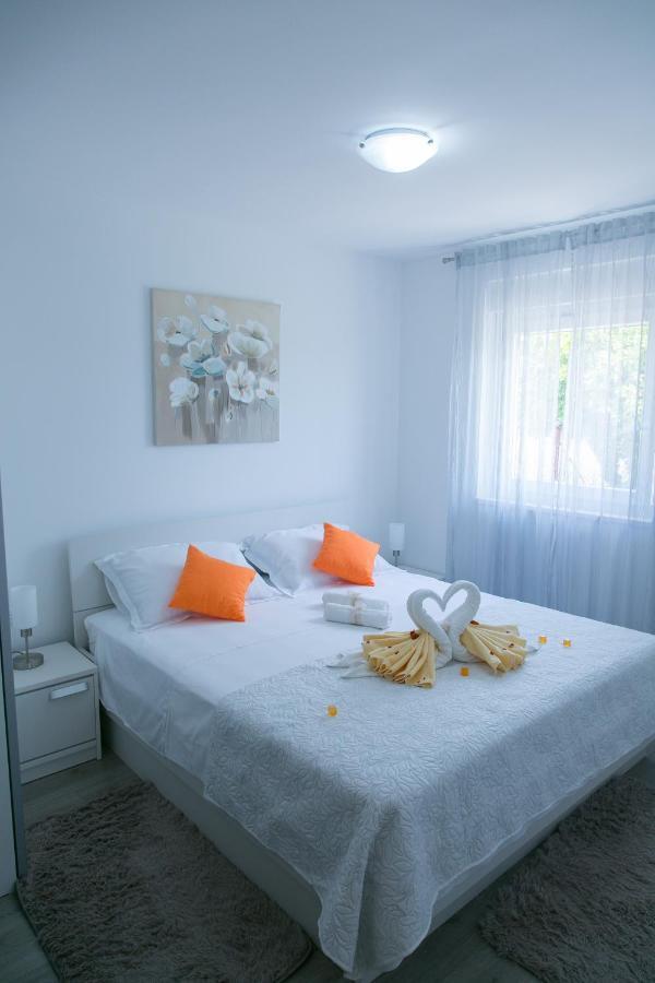 Navi Apartment Kastela Luaran gambar