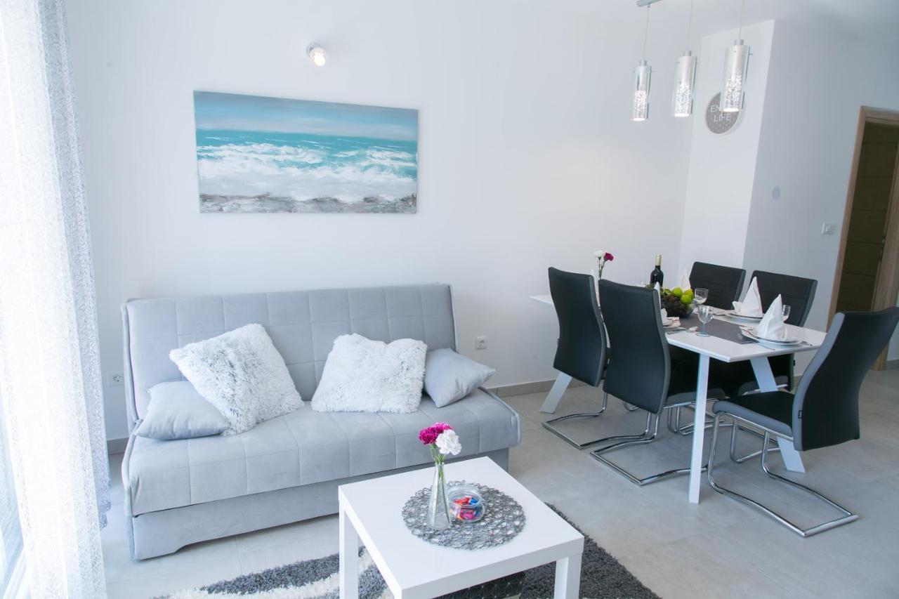 Navi Apartment Kastela Luaran gambar