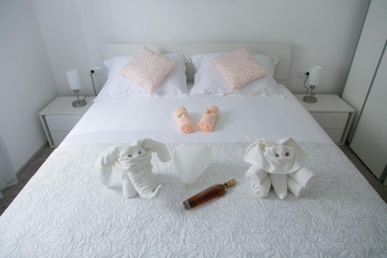 Navi Apartment Kastela Luaran gambar