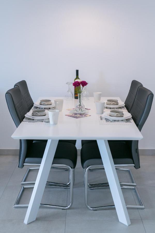 Navi Apartment Kastela Luaran gambar